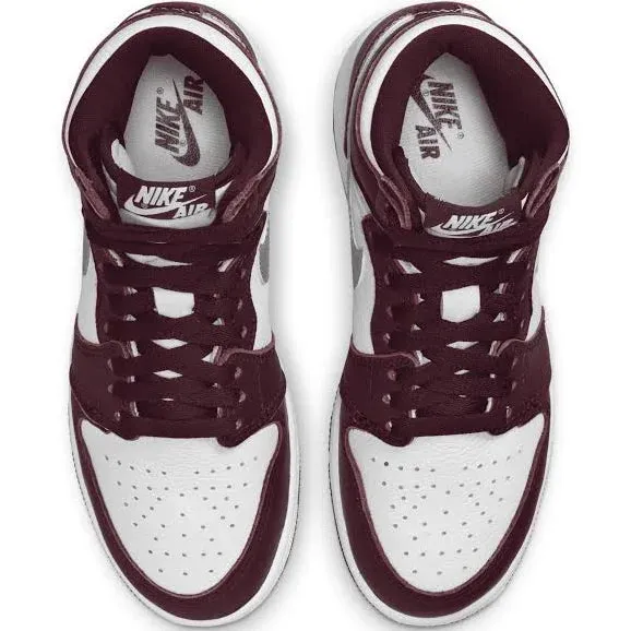 Air Jordan 1 Retro High 'Bordeaux' Sale