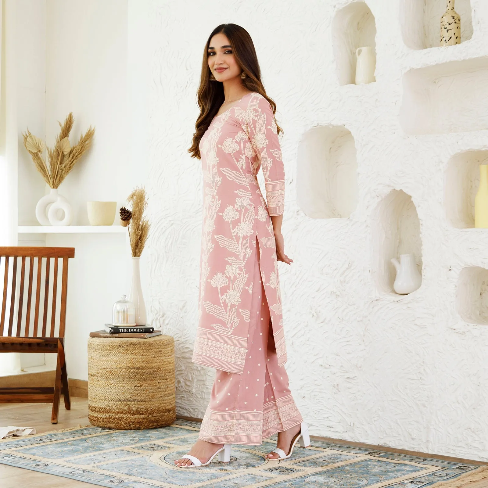 Baby Pink Floral Jaal Print 2-Piece Kurta & Pant Set