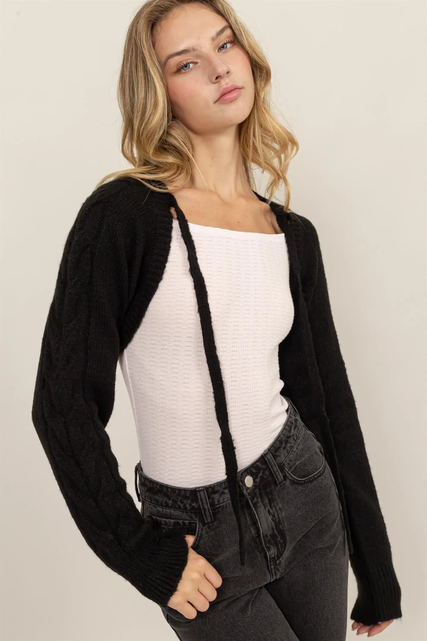 DZ24F560-Cable-knit Tie-front Shrug