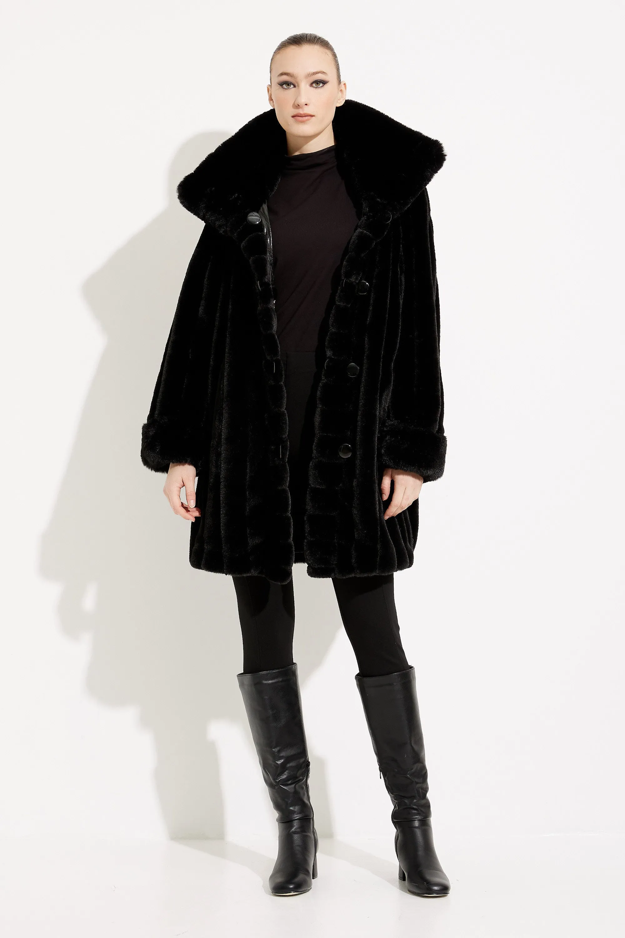 JOSEPH RIBKOFF COAT IN BLACK