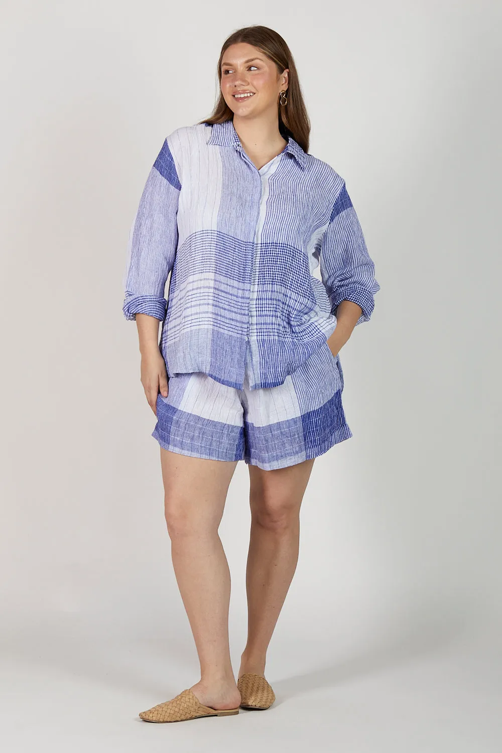 Lizey A-Line Linen Short in Saori